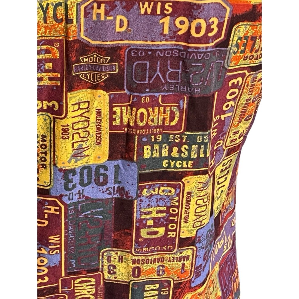 Harley Davidson License Plate Theme Sleeveless Button Women’s Shirt Size Small — image 5 of 8